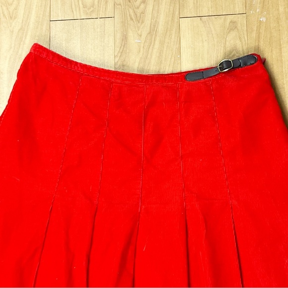 Laura Ashley Red Cord Corduroy Cotton Pleated Buckle Skirt UK Size 10 - Picture 2 of 7